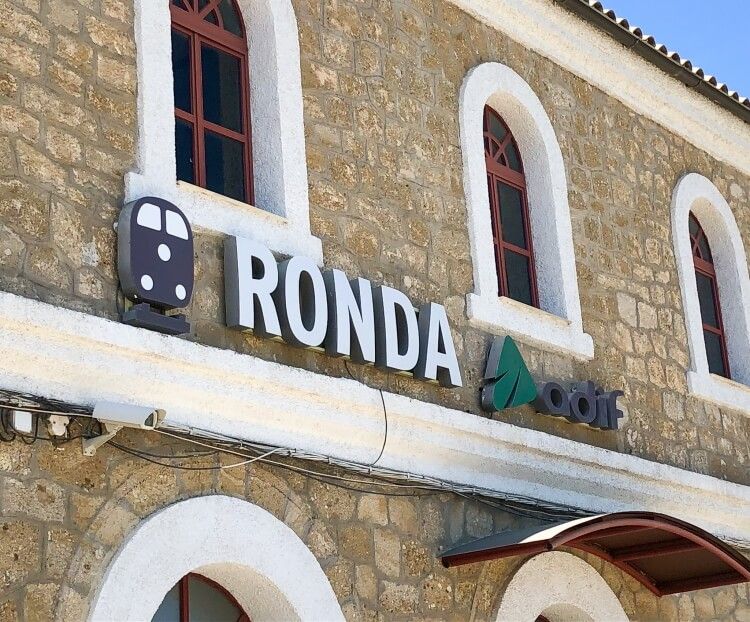 sign for Ronda train station