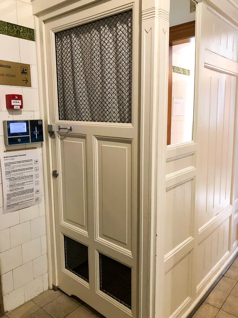 Szechenyi baths changing room