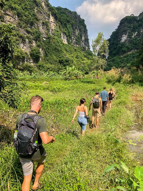 Bich Dong Pagoda in Tam Coc: The Ultimate Guide - Travelers and dreamers