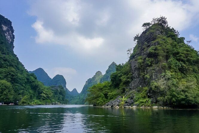 Trang An Boat Tour river and limestone rocks view
