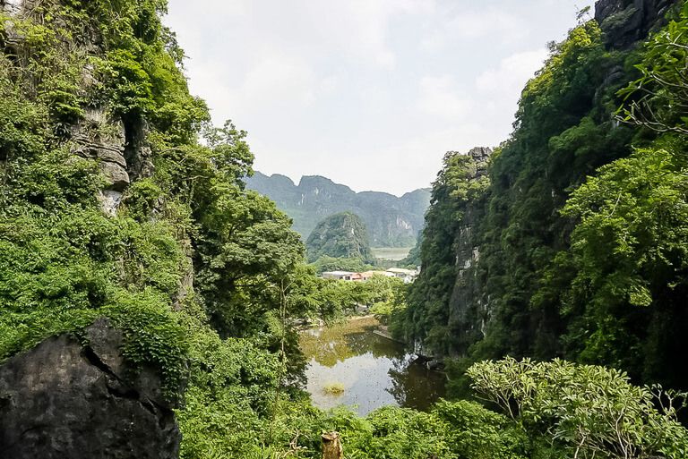 Bich Dong Pagoda in Tam Coc: The Ultimate Guide - Travelers and dreamers