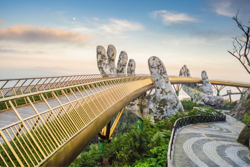 Ba Na Hills Golden Bridge