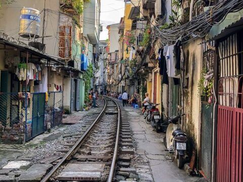 Hanoi Itinerary: 2 Action Packed Days In Vietnam’s Chaotic Capital City