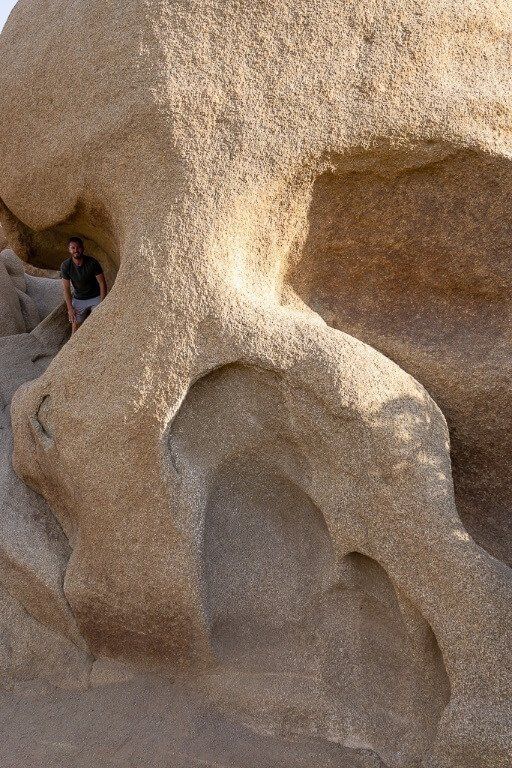 Skull rock Joshua Tree day trip and mark inside the eye socket