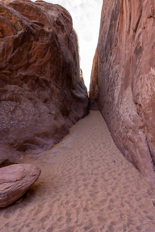 Devil's Garden Hiking Trail 7 mile loop Utah