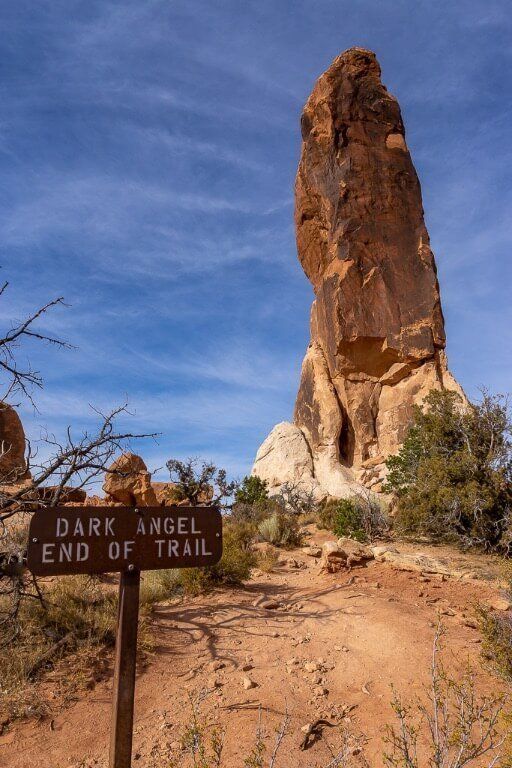 Dark angel rock spire end of devil's garden loop trail at arches national park