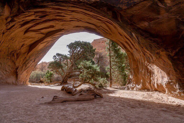 One day in arches and canyonlands national parks Navajo arch Utah road trip