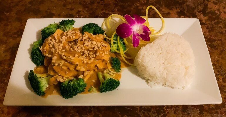 Thai Bella incredible Thai food restaurant peanut sauce on broccoli and white rice