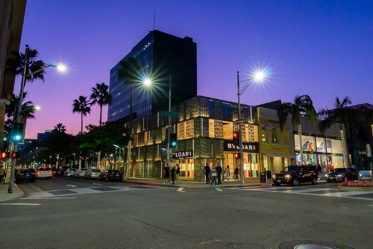 10 Best Shopping Malls in Los Angeles - Where to Shop 'til You