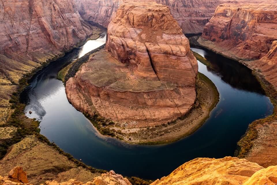 Pictures of America Horseshoe Bend Page Arizona After Sunset Orange Rocks and Still Water