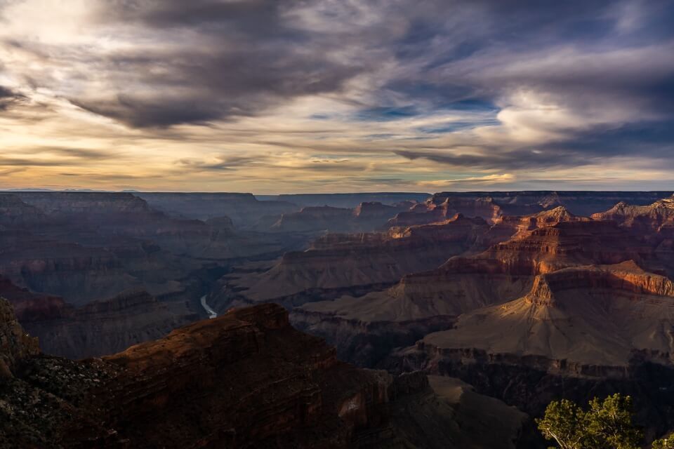Stunning sunset in grand canyon national park one of the best reasons to stay in a nearby hotel is sunrise and sunset access
