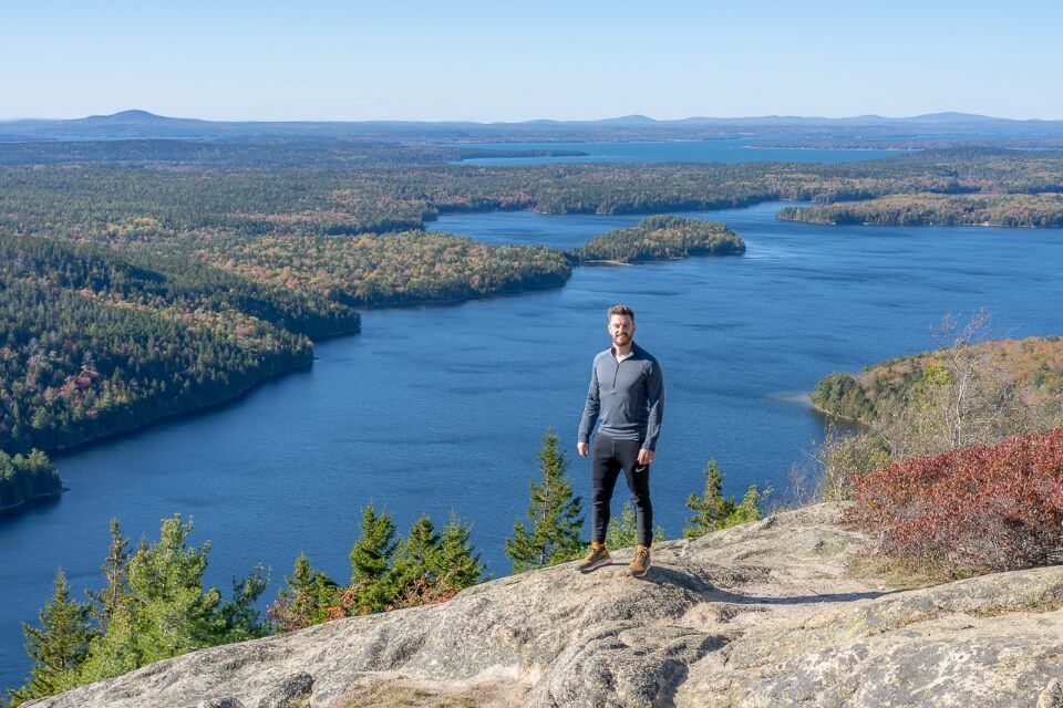 Beech Mountain loop has a watchtower and awesome lake views