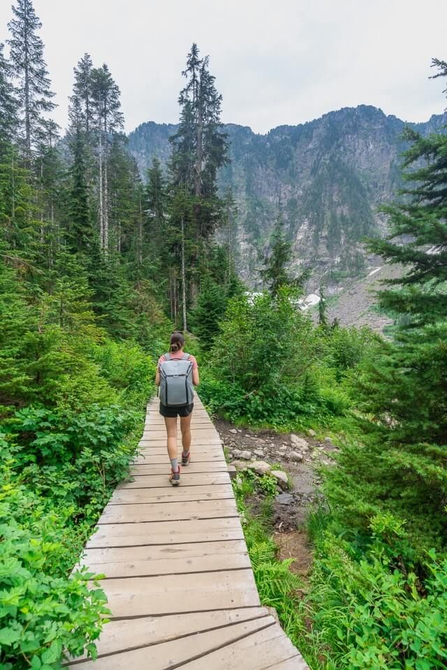 Lake 22 Trail Hiking Guide: Popular Day Hike In Washington