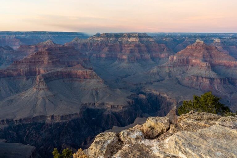 Airports Near Grand Canyon: 5 Closest US and International Options