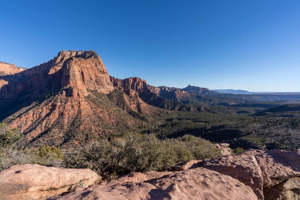 Awesome views over mountains and forest on a beautiful day with blue sky in utah