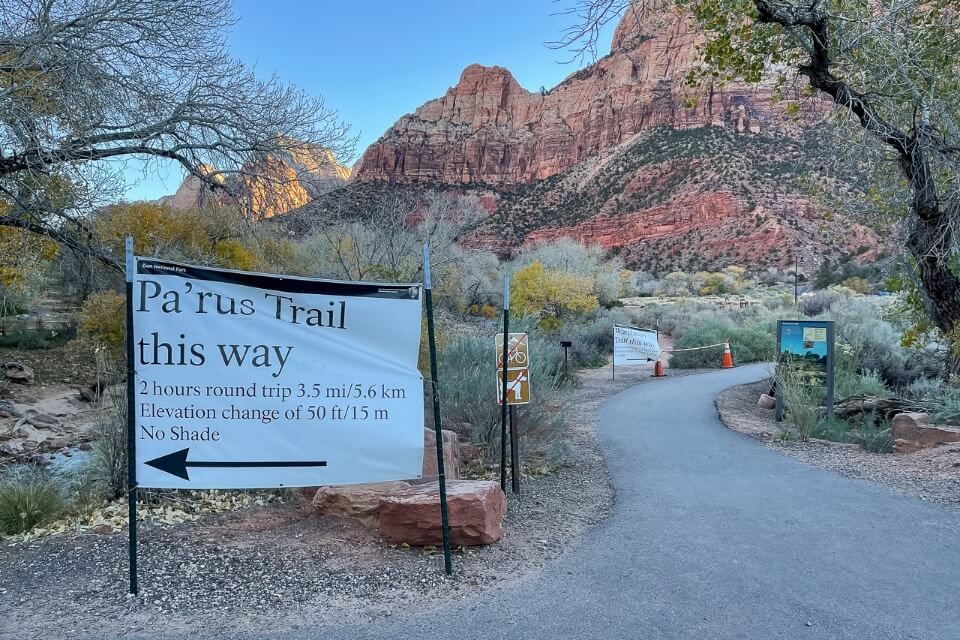 Temporary sign marker for a hike in utah white canvas sheet with directions