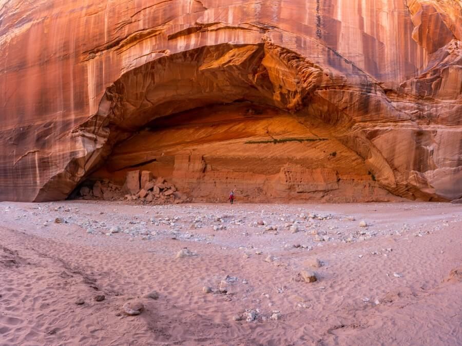 Gigantic alcove arch in the american southwest