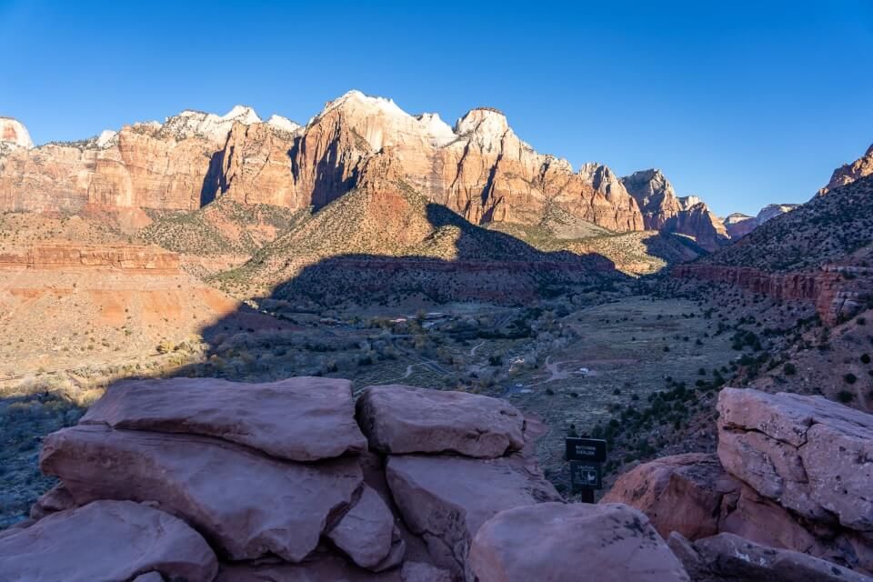 Watchman overlook at sunrise with huge shadows and highlights contrasting