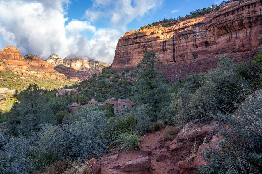 Residential area next to hiking trail for accessing boynton canyon in Sedona Arizona