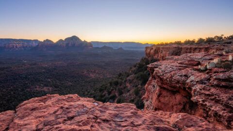 Doe Mountain Trail mesa summit at sunrise with stunning view over Sedona perfect hike to watch the sun rise
