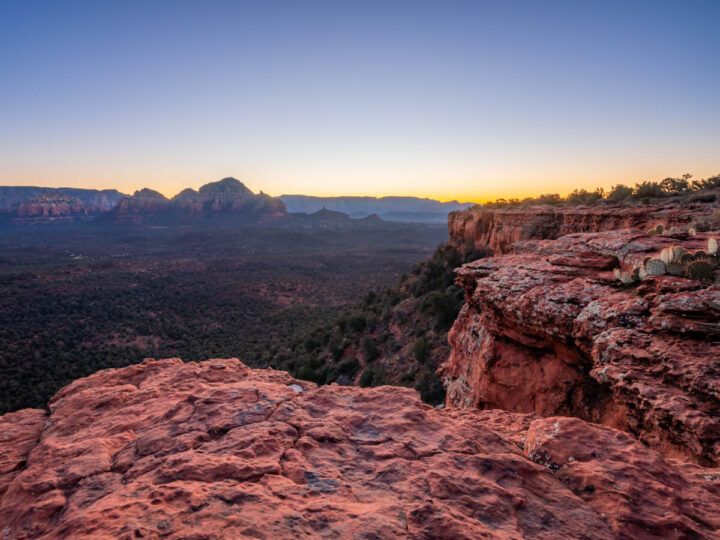 Doe Mountain Trail mesa summit at sunrise with stunning view over Sedona perfect hike to watch the sun rise