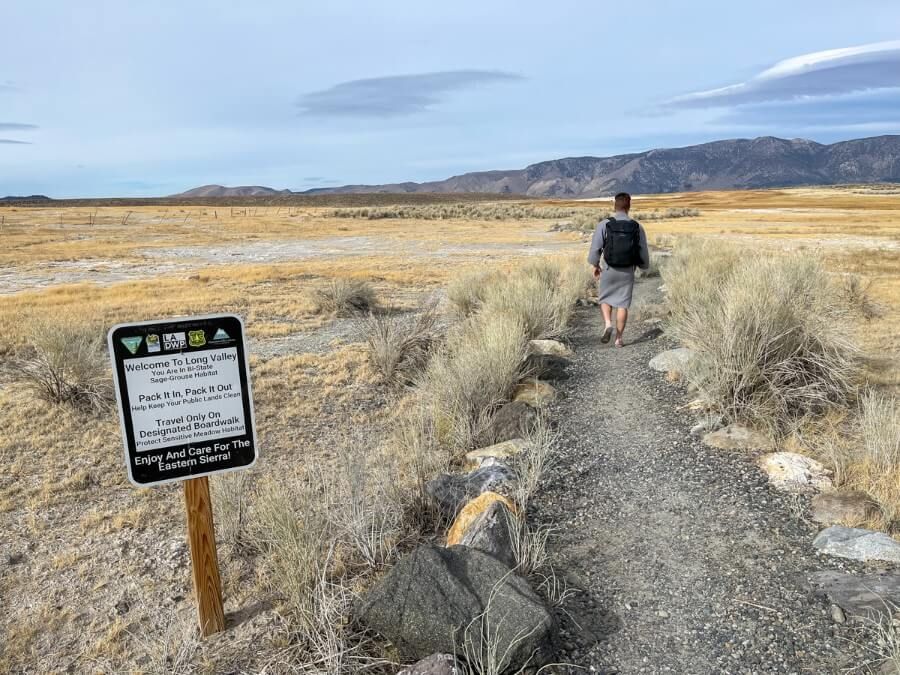 Mark walking the dirt path to Hilltop Hot Spring near Mammoth Lakes in California