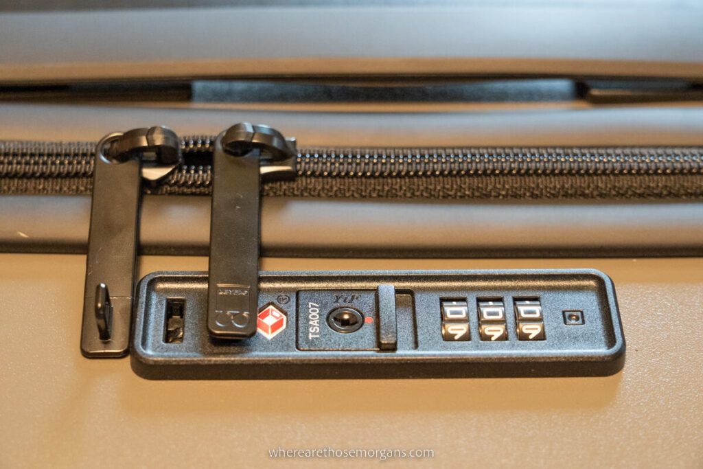 TSA locking system on Matte Collection set