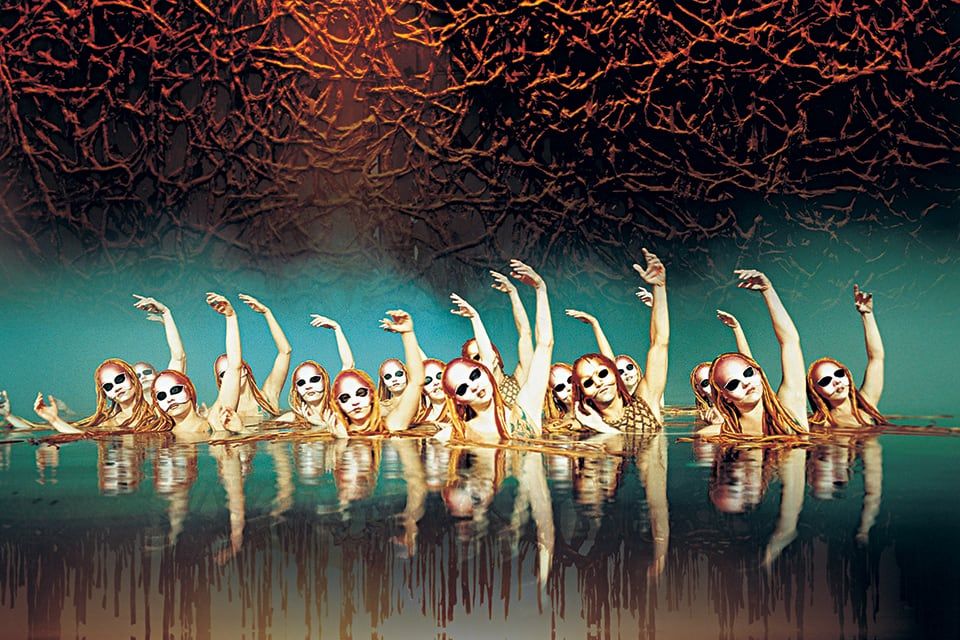 Acrobats during Las Vegas show 'O' by Cirque du Soleil