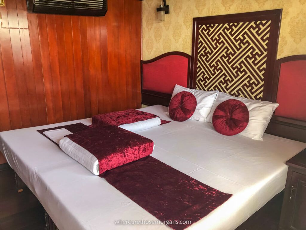 A room aboard Rosa Boutique Cruise