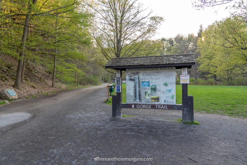 Entrance to the Gorge Trail at Taughannock Falls State Park