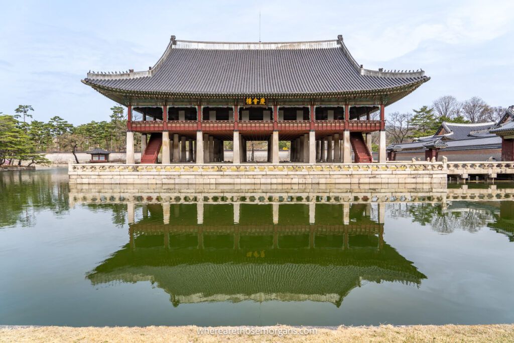 Exterior view of Gyeongheoru Pavilion in Seoul