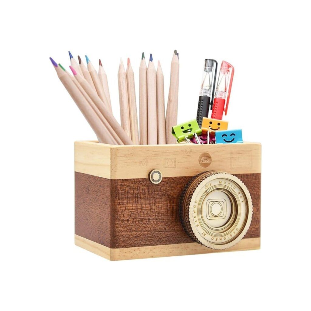 Wooden pencil holder shaped like a retro pencil