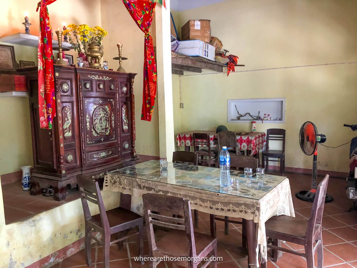Example of a traditional dining room in Vietnam