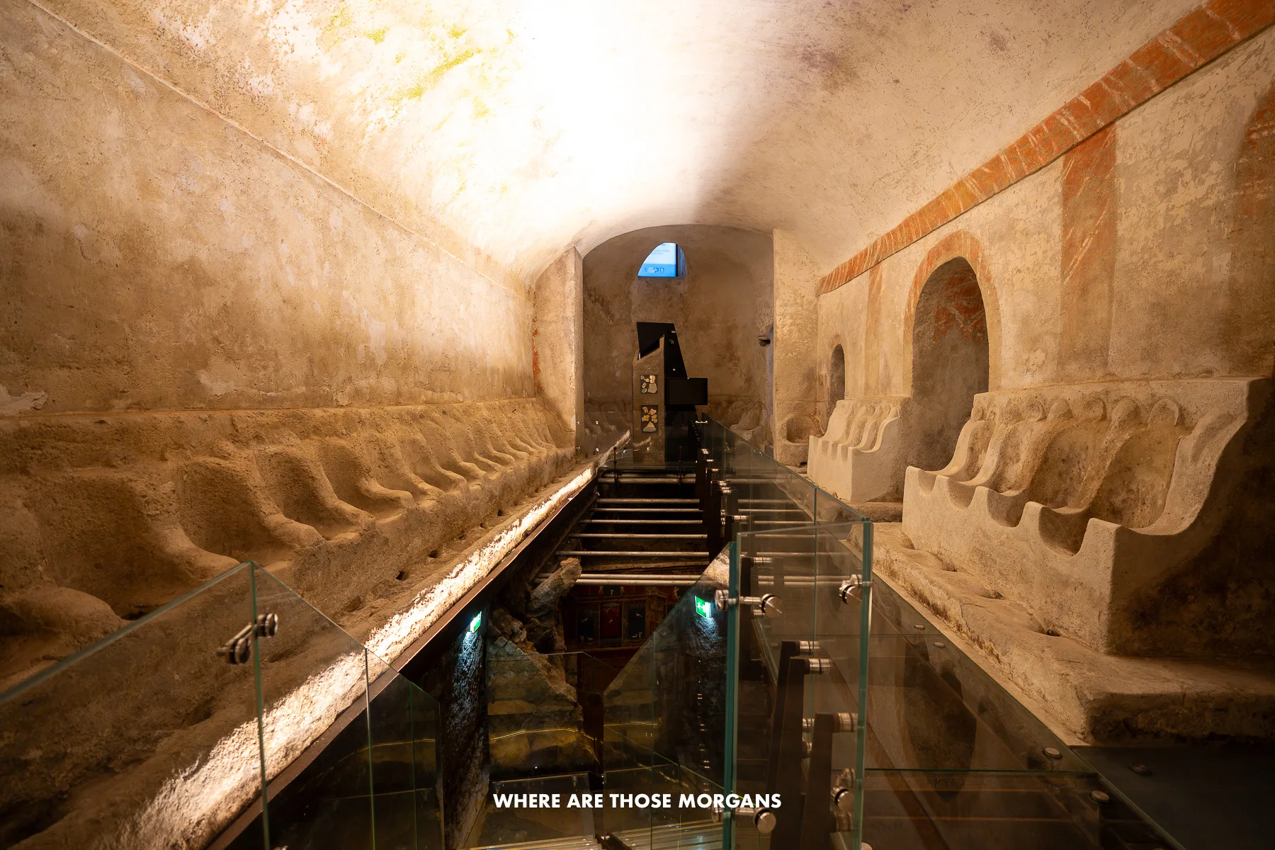 Photo of a burial chamber inside a buried Roman villa that's been excavated on the Amalfi Coast