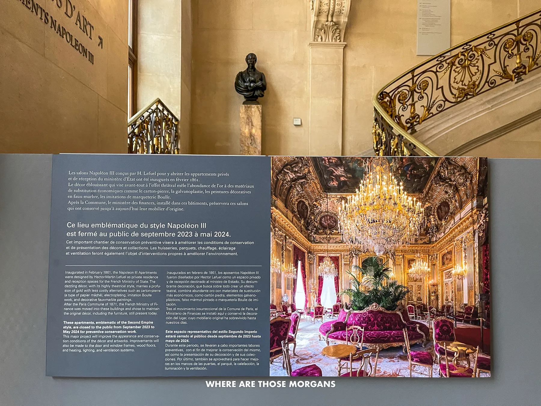 Photo of a notice board in the Louvre showing that a certain area is closed for refurbishment or maintenance
