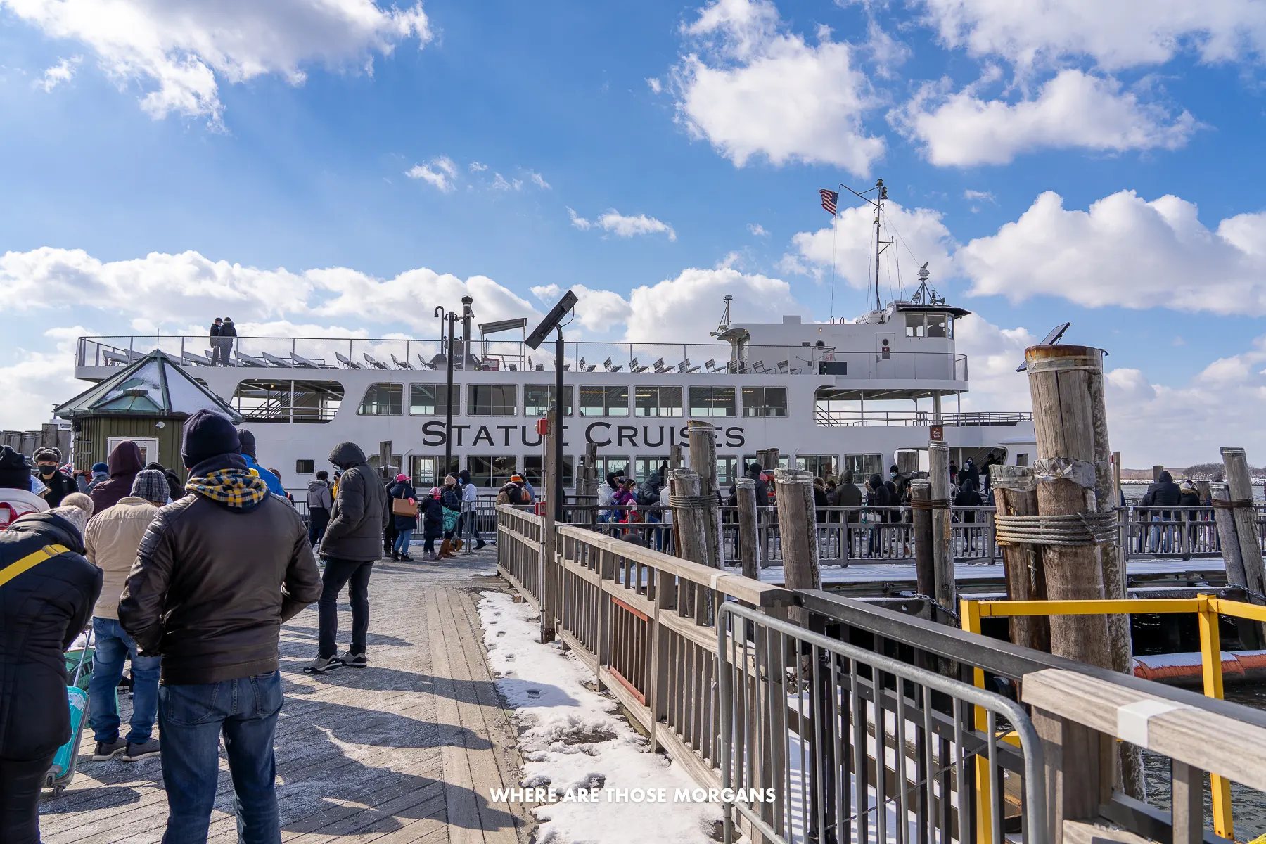 Long line to get on a ferry from Liberty Island to Ellis Island